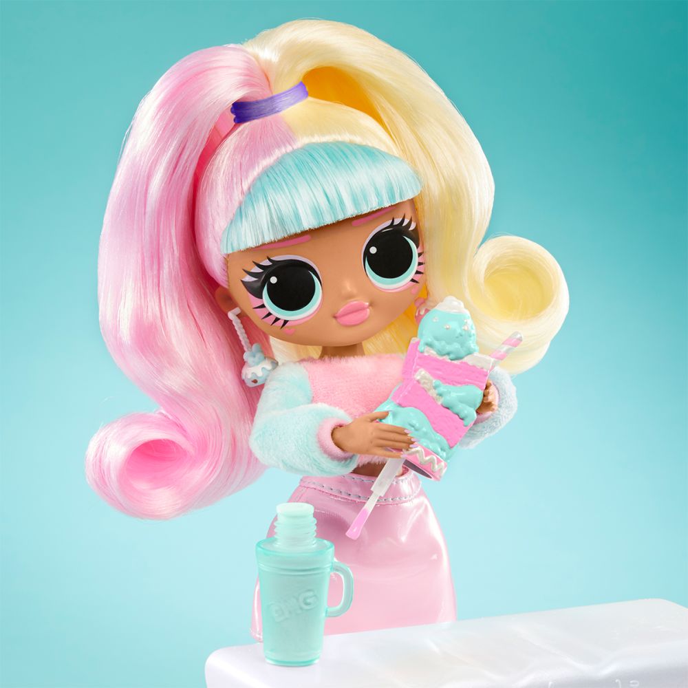 Ігровий набір з лялькою L.O.L. Surprise! серії O.M.G." – Цукерочка"