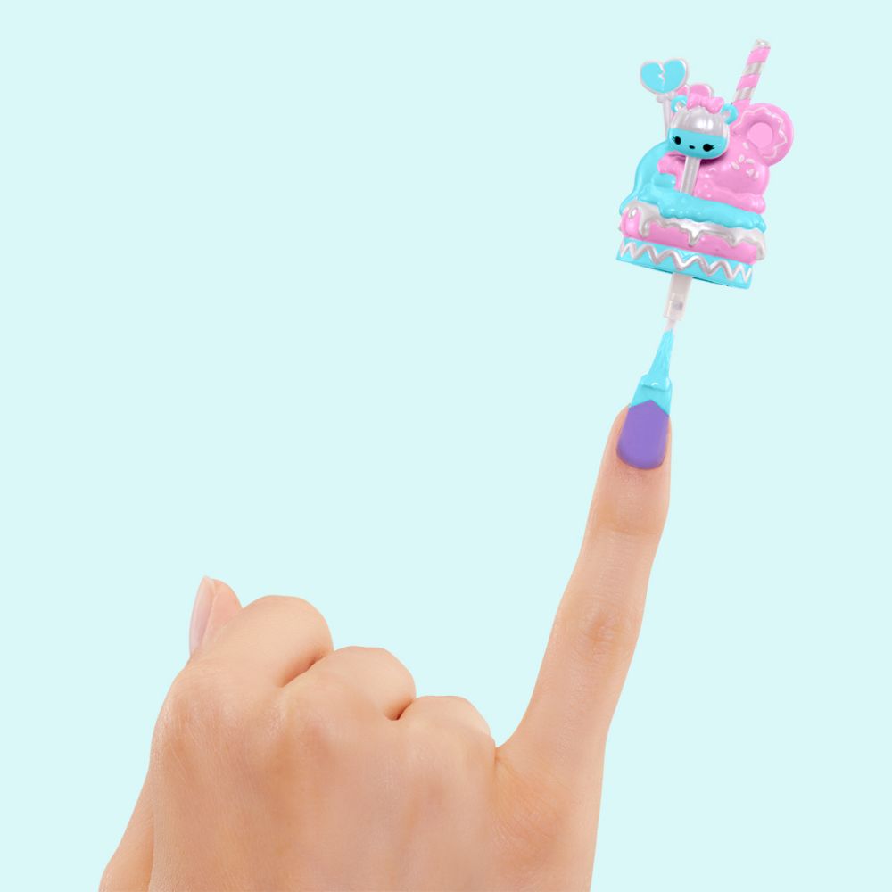 Ігровий набір з лялькою L.O.L. Surprise! серії O.M.G." – Цукерочка"