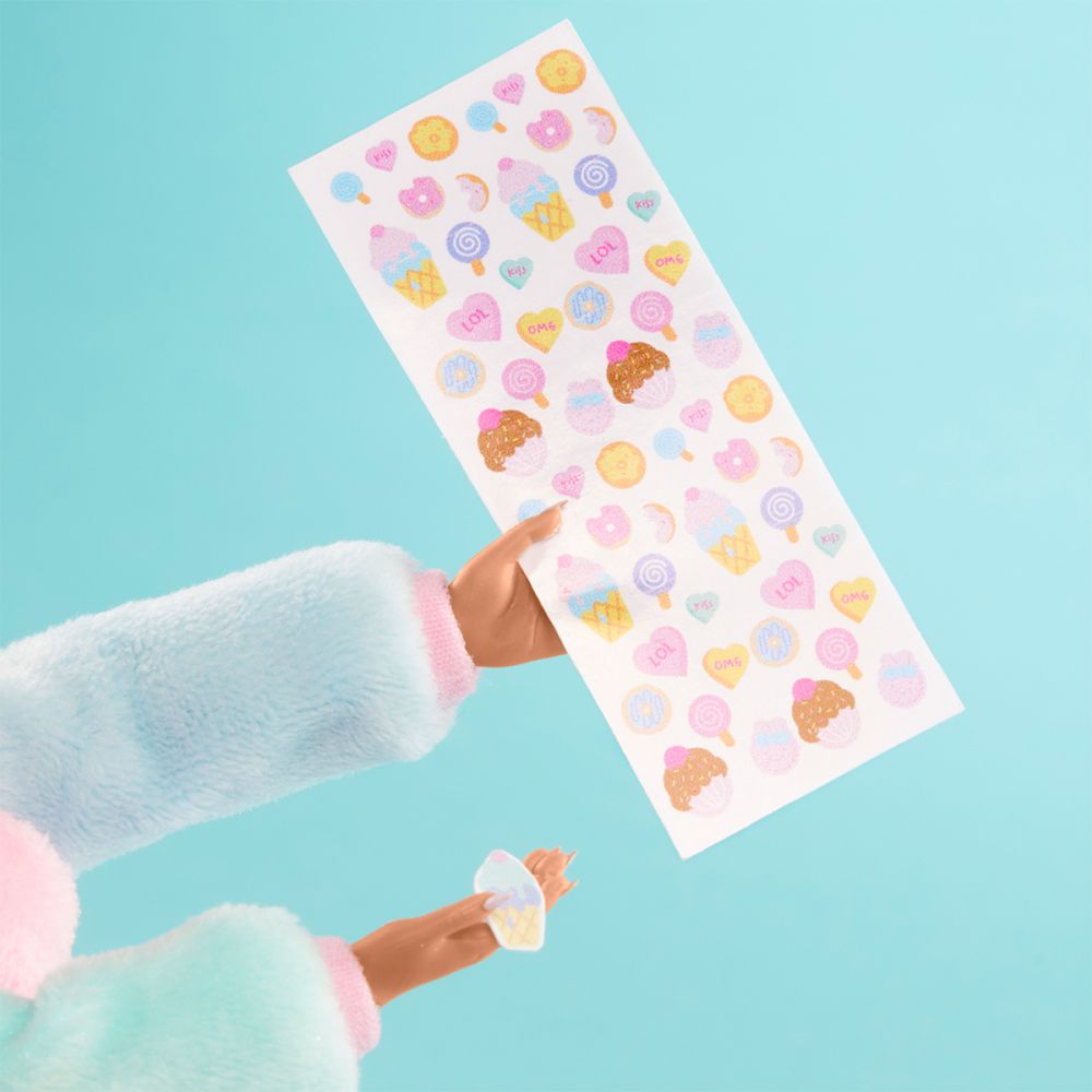 Ігровий набір з лялькою L.O.L. Surprise! серії O.M.G." – Цукерочка"