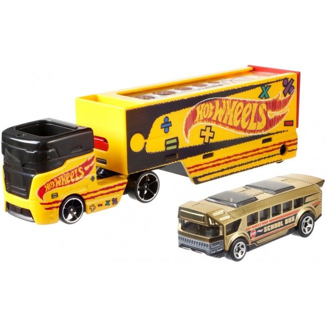 Машина далекобійника Hot Wheels