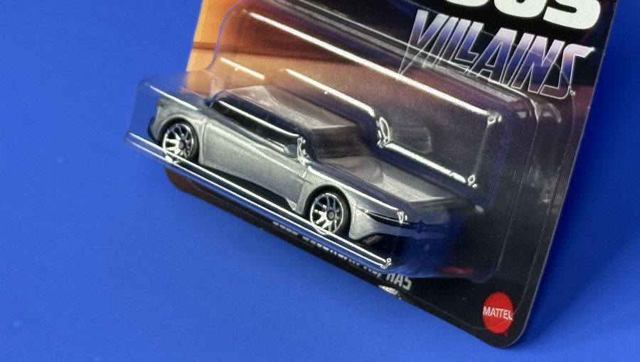 Тематична Машинка Hot Wheels 2022 DeLorean Alpha5 Villains Fast & Furious 1:64 JBY38 Silver