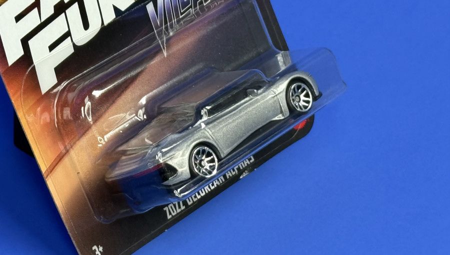 Тематична Машинка Hot Wheels 2022 DeLorean Alpha5 Villains Fast & Furious 1:64 JBY38 Silver