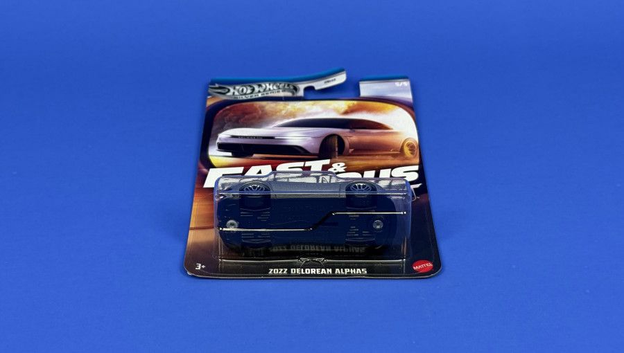 Тематична Машинка Hot Wheels 2022 DeLorean Alpha5 Villains Fast & Furious 1:64 JBY38 Silver