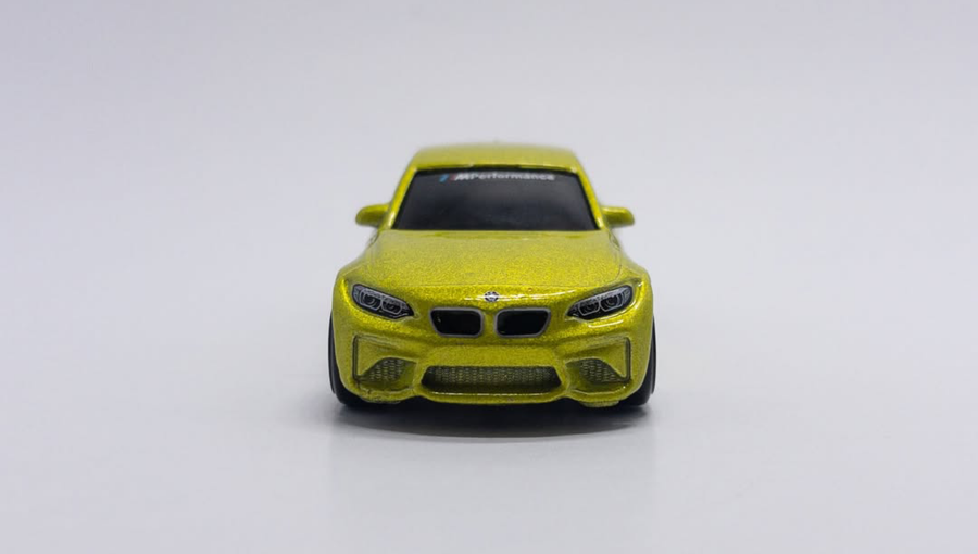 Тематична Машинка Hot Wheels 2016 BMW M2 BMW 1:64 JBY55 Yellow