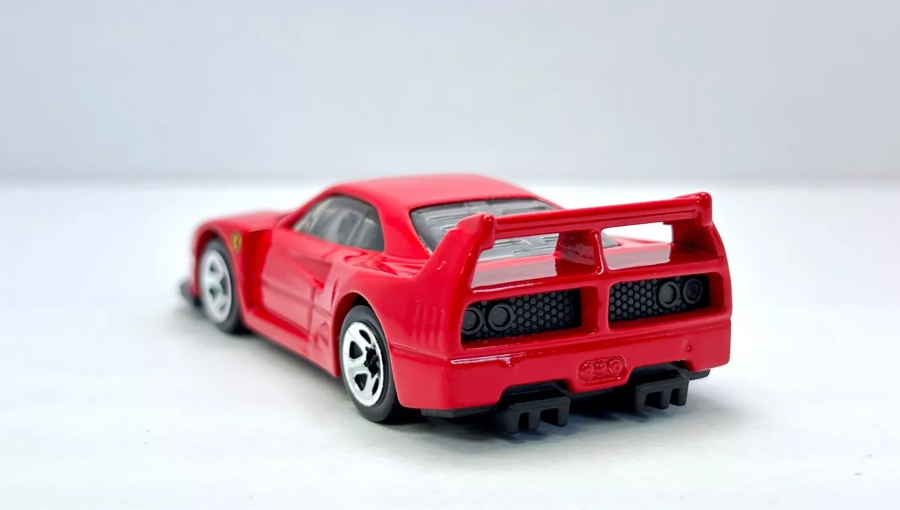 Машинка Базова Hot Wheels Ferrari F40 Competizione Exotics 1:64 HYW59 Red