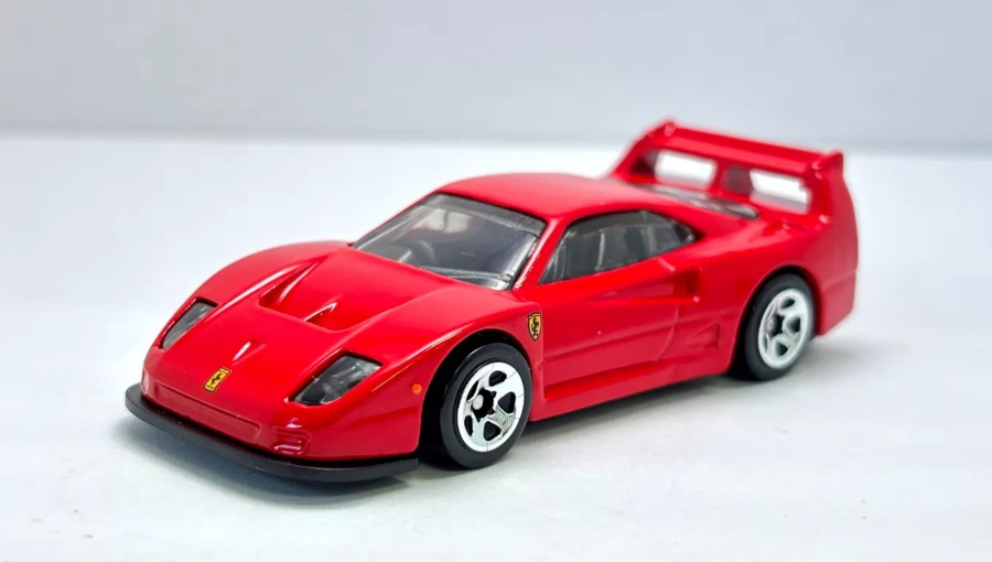 Машинка Базова Hot Wheels Ferrari F40 Competizione Exotics 1:64 HYW59 Red
