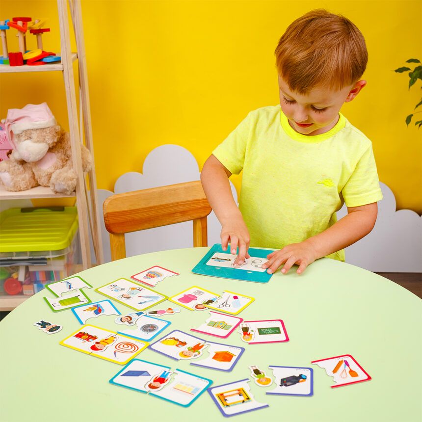 Гра на асоціації «У світі професій»